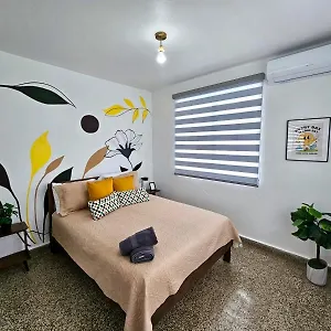 Urban Tropical Oasis In Apartment San Juan