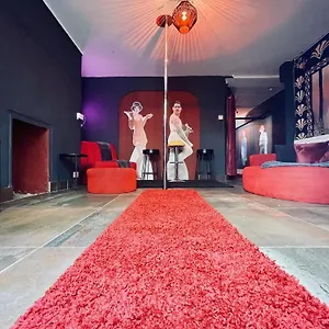 Seafront Party For Hens, Stags & Groups Apartment Brighton